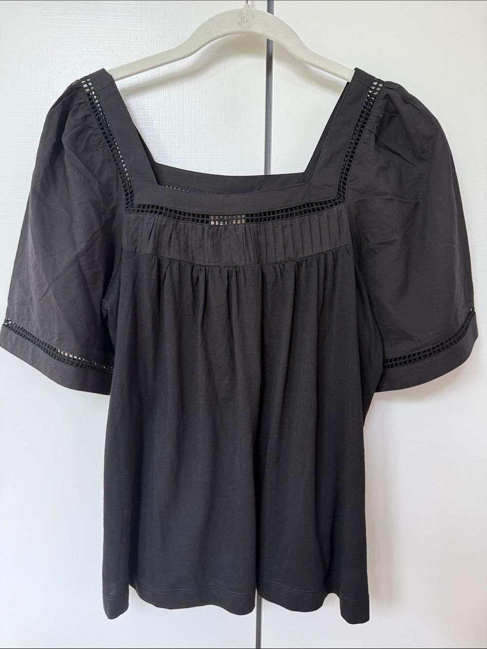 Elie Tahari Black Square-Neck Puff Sleeve Blouse with Ladder Trim